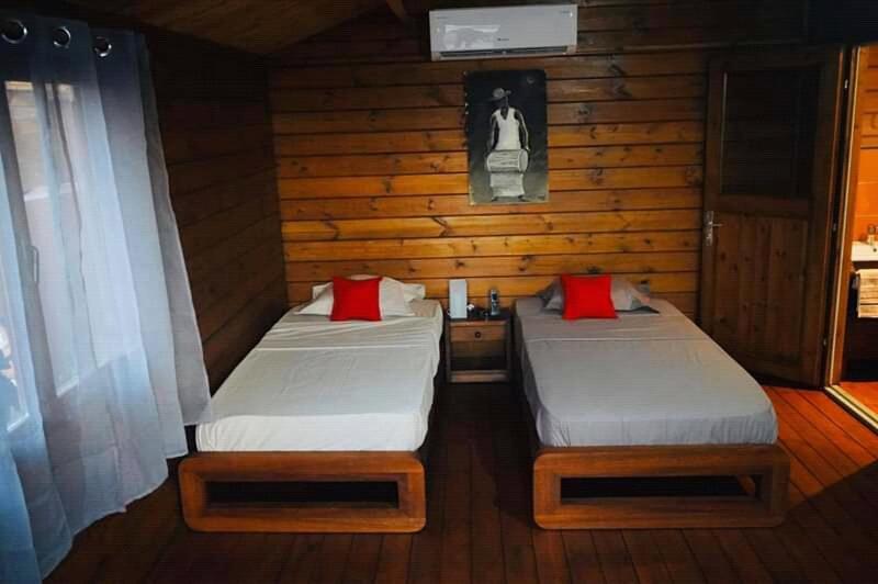 O Chalets De L'Escale โมโรนี ภายนอก รูปภาพ